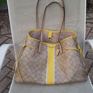 Large Coach tote bag carryall
